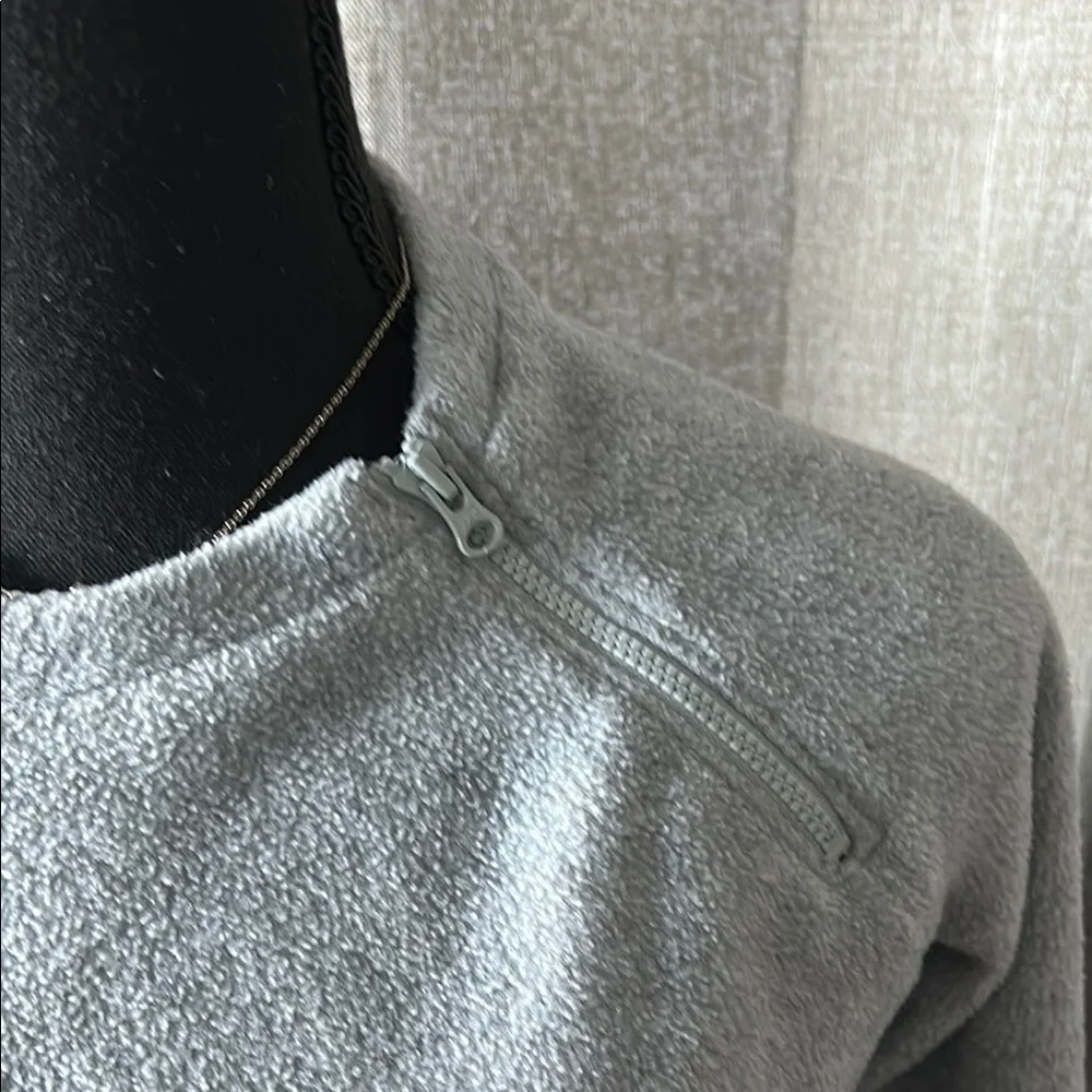 Old Navy Gray Crewneck Sweater Soft Cotton Blend